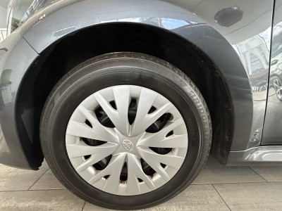 Toyota Yaris — Imagine 4