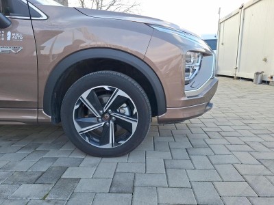 Mitsubishi Eclipse-Cross — Imagine 15