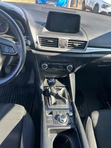 Mazda 3 — Imagine 13