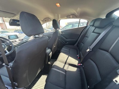 Mazda 3 — Imagine 15