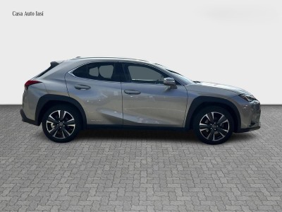 Lexus UX — Imagine 5