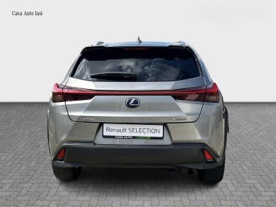 Lexus UX — Imagine 6