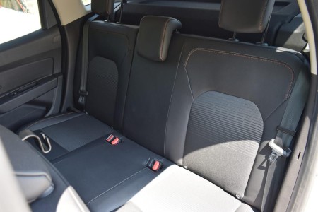 Dacia Duster — Imagine 12
