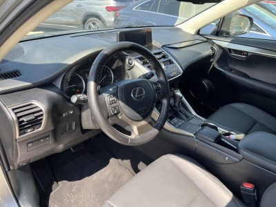 Lexus NX Serie NX 300h Design — Imagine 9