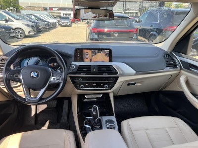 BMW X3 xDrive 20d Luxury Line — Imagine 16