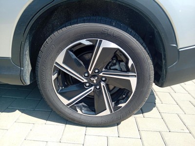 Mitsubishi Eclipse Cross Business — Imagine 11