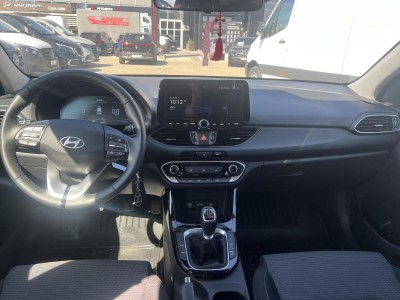 Hyundai i30 Comfort — Imagine 10