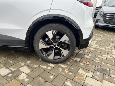Renault Megane e-tech 40 KW — Imagine 11