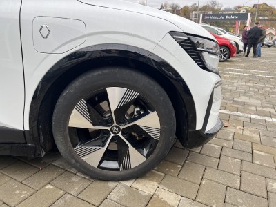 Renault Megane e-tech 40 KW — Imagine 17
