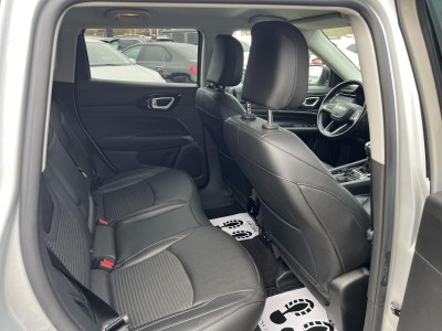 Jeep Compass — Imagine 16