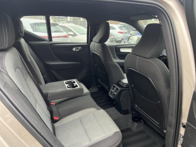 Volvo XC40 B3 163 DCT 7 — Imagine 14