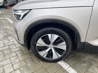 Volvo XC40 B3 163 DCT 7 — Imagine 18