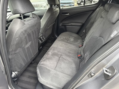 Lexus UX Executive — Imagine 14