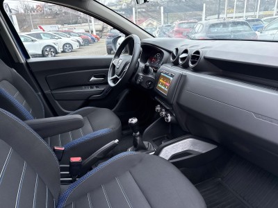 Dacia Duster — Imagine 12