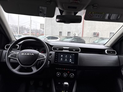 Dacia Duster Journey 4x4 — Imagine 11