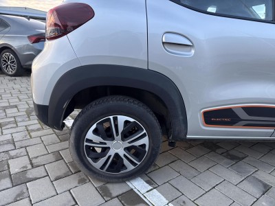 Dacia SPRING — Imagine 16