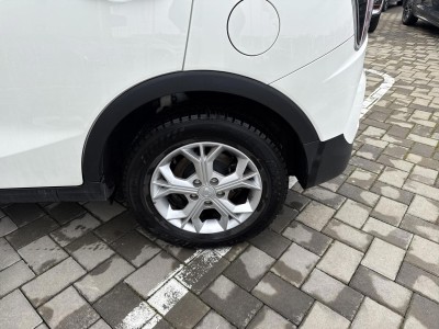 SsangYong Tivoli — Imagine 17