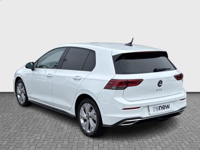 Volkswagen Golf 8 PHev — Imagine 3