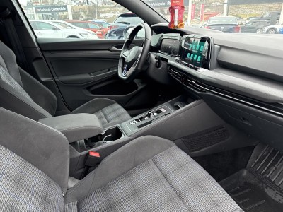 Volkswagen Golf 8 PHev — Imagine 12
