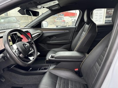 Renault Megane e-tech Iconic — Imagine 13