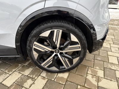 Renault Megane e-tech Iconic — Imagine 18