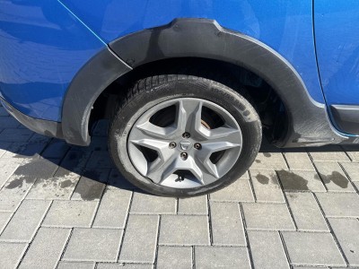 Dacia Lodgy — Imagine 16