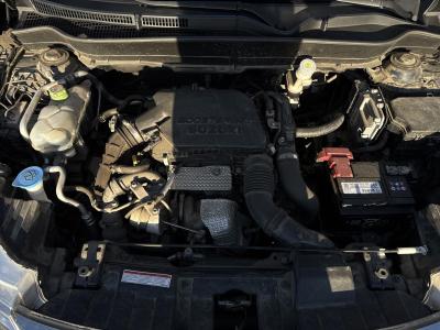 Suzuki Vitara AWD — Imagine 25
