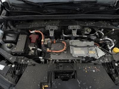 Renault Megane e-tech Iconic — Imagine 25