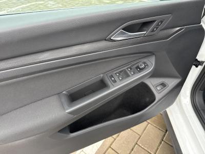 Volkswagen Golf 8 PHev — Imagine 19