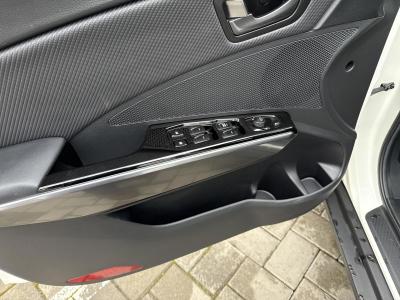 SsangYong Tivoli — Imagine 19