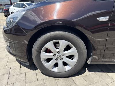 Opel Astra — Imagine 18