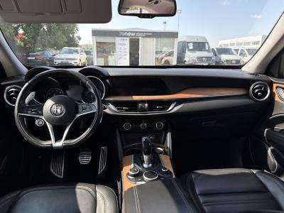 Alfa Romeo Stelvio — Imagine 11