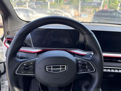 Geely Coolray — Imagine 10