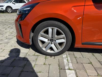 Renault CLIO — Imagine 18