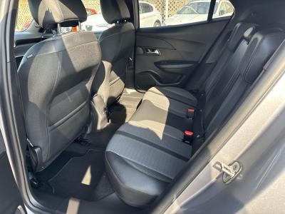 Peugeot 2008 — Imagine 14