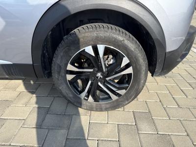 Peugeot 2008 — Imagine 18