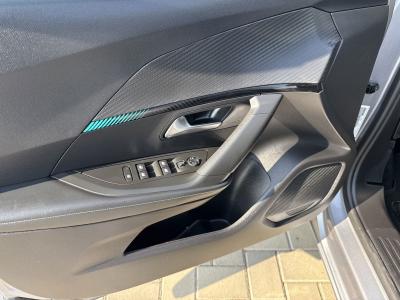 Peugeot 2008 — Imagine 20