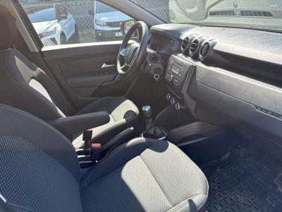 Dacia Duster — Imagine 12