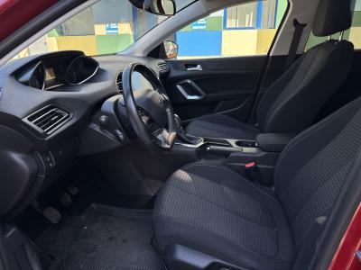 Peugeot 308 — Imagine 13