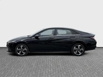 Hyundai Elantra — Imagine 2