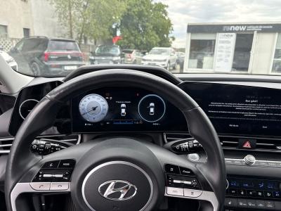 Hyundai Elantra — Imagine 10