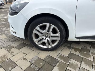 Renault CLIO — Imagine 18