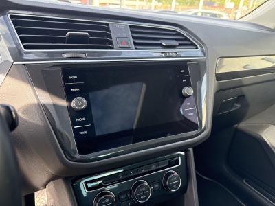Volkswagen Tiguan — Imagine 18