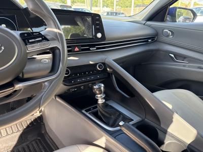 Hyundai Elantra — Imagine 20