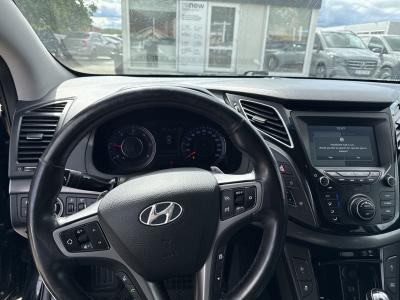 Hyundai I 40 — Imagine 10