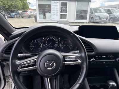 Mazda 3 — Imagine 10