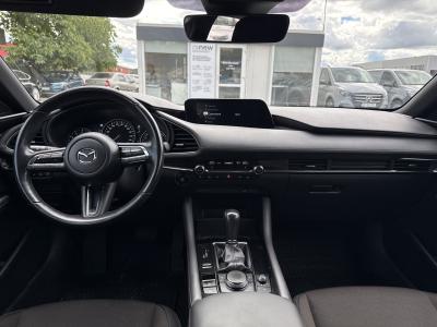 Mazda 3 — Imagine 11