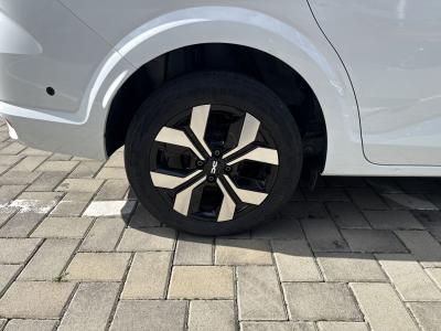 Dacia Logan — Imagine 16