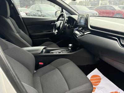 Toyota CH-R — Imagine 12