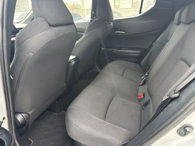 Toyota CH-R — Imagine 13